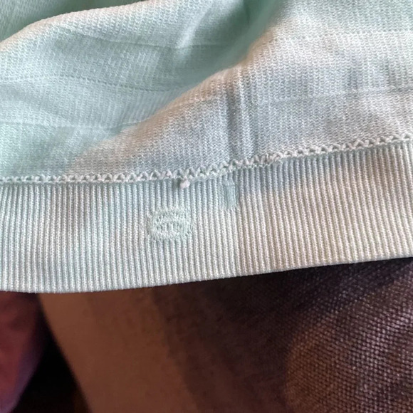 Lululemon sz 6 light turquoise blue tank bra great pre owned condition - Picture 7 of 7